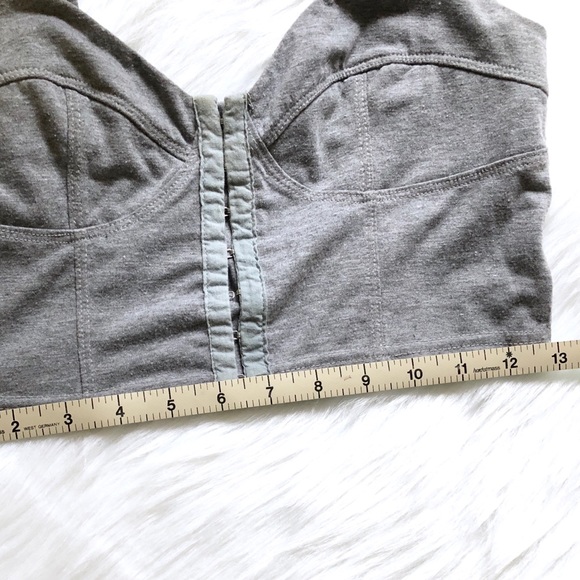 NEW MINKPINK Swayze Gray Crop Top Bustier Button Up Tank Size Small - Picture 5 of 5